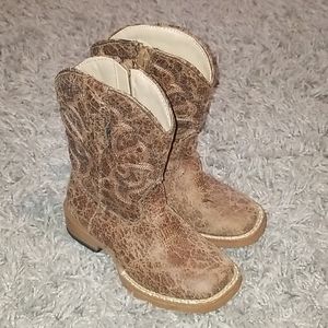 Toddler boots